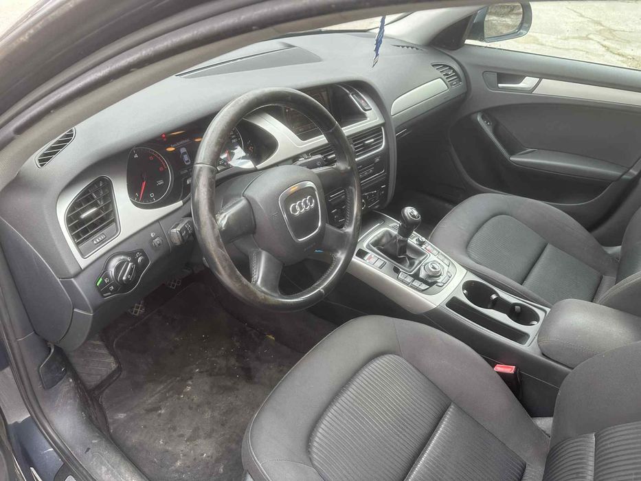 AUDI A4 2.0 TDI 136кс