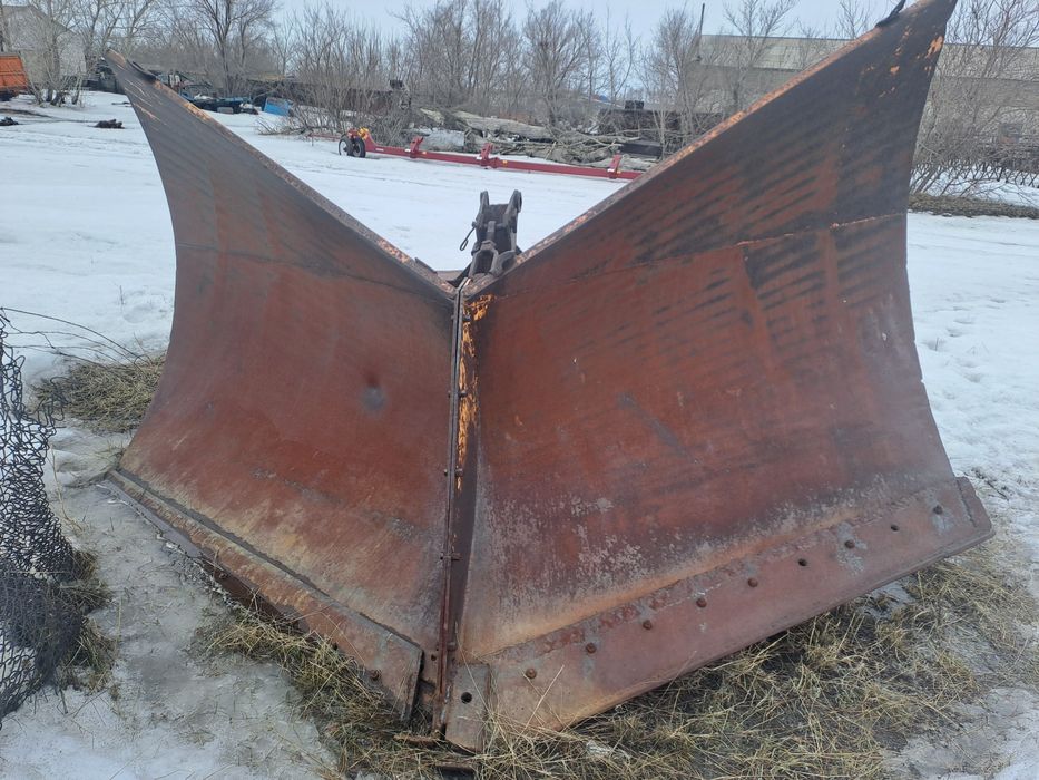 Клин, бабочка...