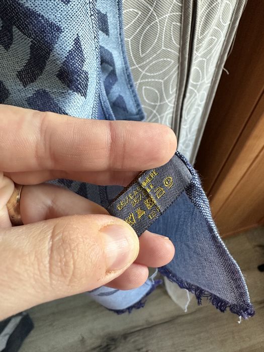 Esarfa din casmir si matase Fendi