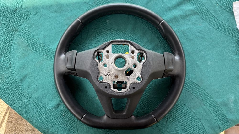 Волан с Бутони  / Vw / GOLF 8 / ГОЛФ 8