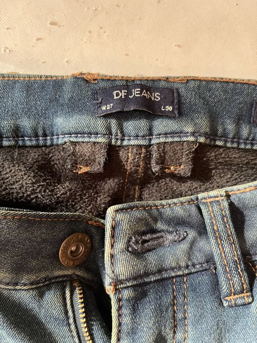 Продаются джинсы