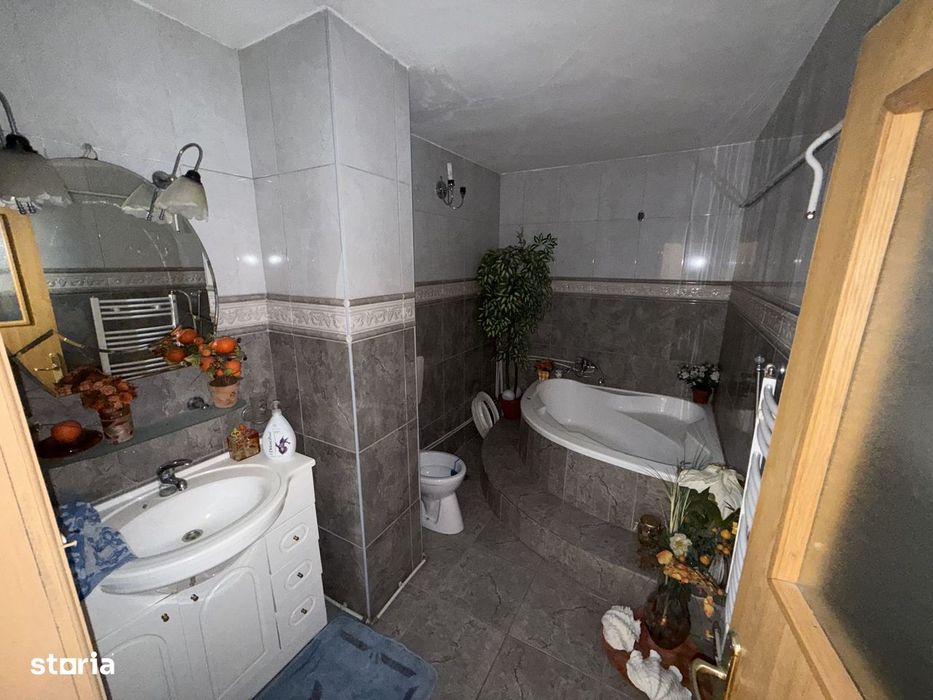 Apartament Duplex | 5 Camere | Scară Interioară | Dunării, Alexandria