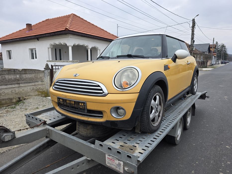 Vand mini cooper 1.6 benzina din 2009 radiat pt dezmembrat.perfect funcțional!!!