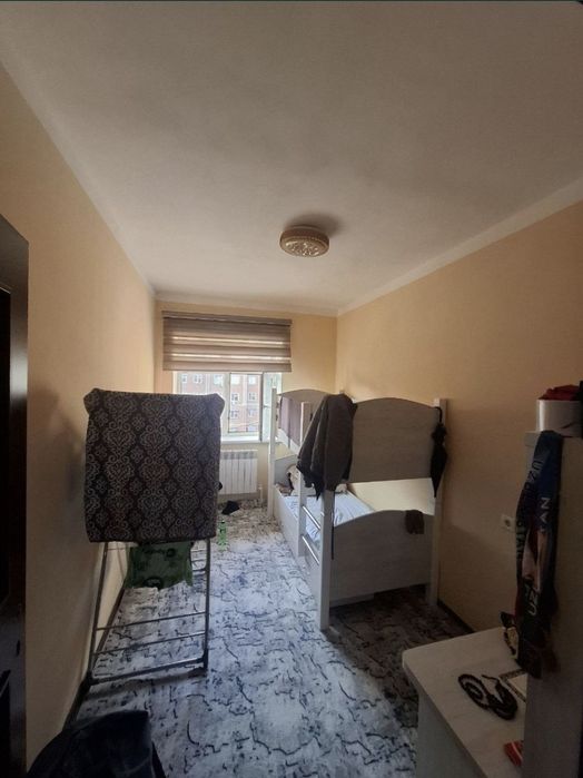 Срочно сотилади Сергелий 5а 3 хона  4-этаж, 7 этажка   57м²,