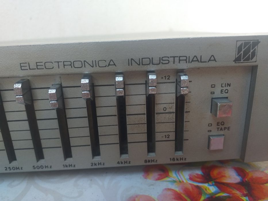 Casetofon  dek  eq.350 și amplituner  electomures