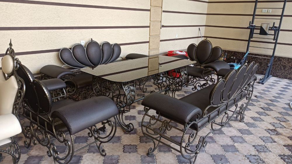 Кованые садовые стол стулья