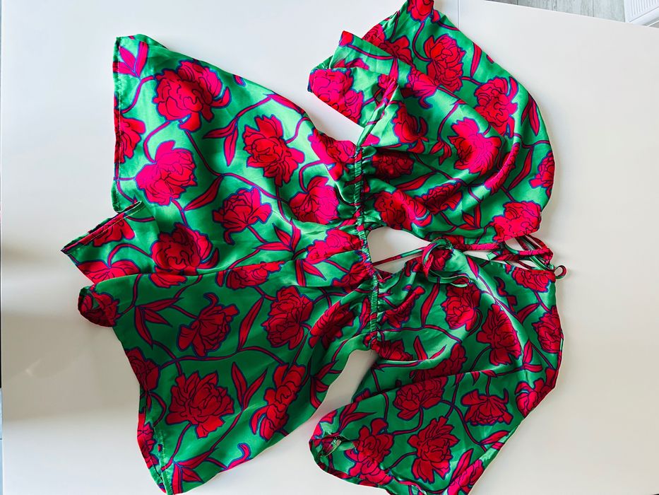 Луксозен гащеризон в сатен