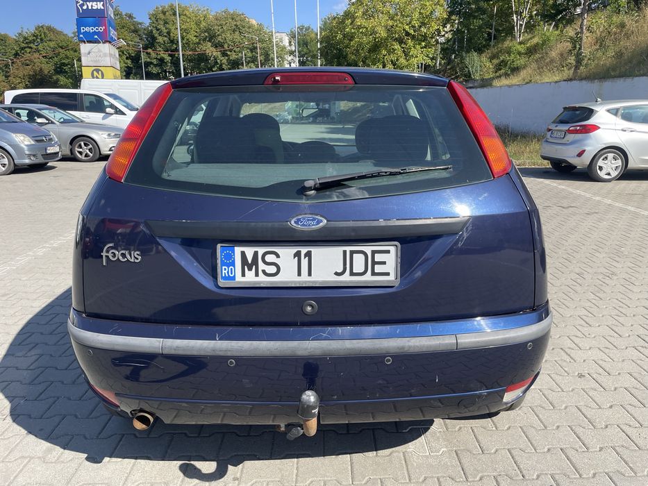 Ford Focus MK1 1.8 benzina, carlig, AC, ITP nou
