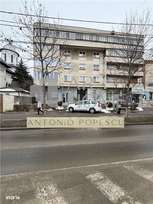 Spatiu comercial, parter de bloc, stradal, Ploiesti, Democratiei