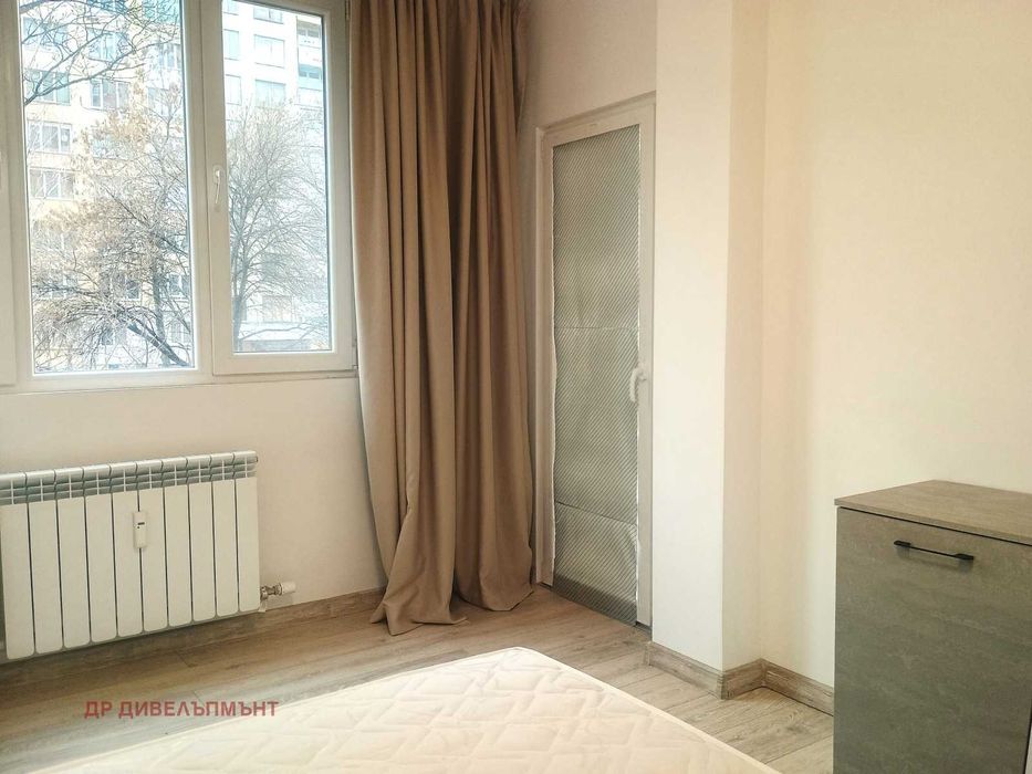 Дава се под наем Двустаен апартамент в София, Банишора - 52 кв.м за 561 € - Снимка #11