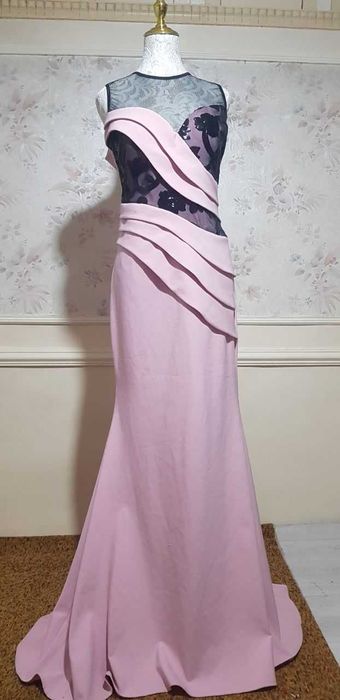 Yangi liboslar to'plami