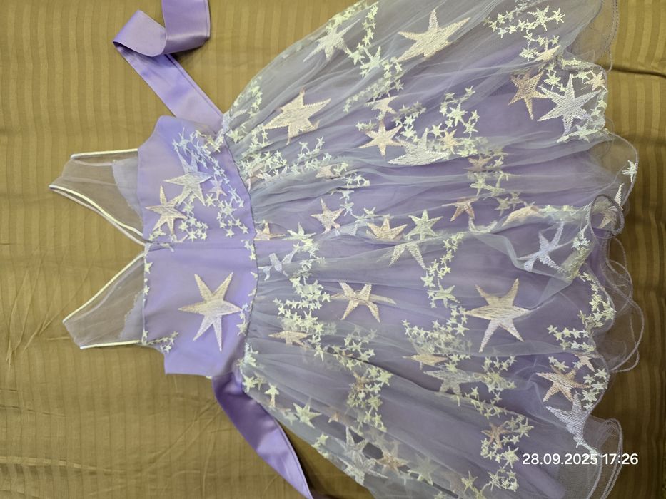 Платье на 4-6 лет