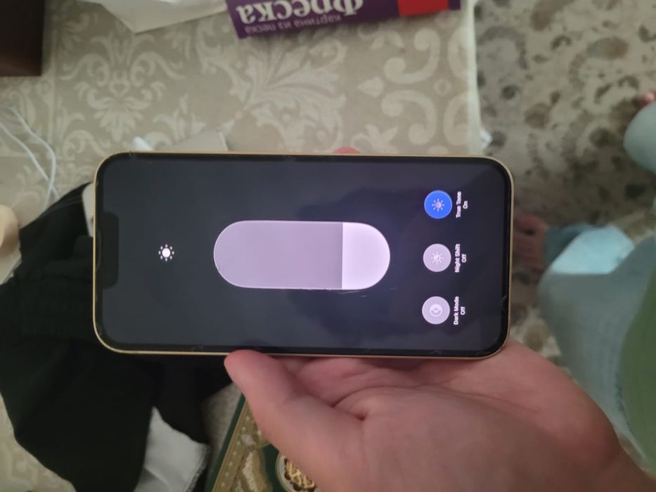 Iphone 14 желтый 128 гб