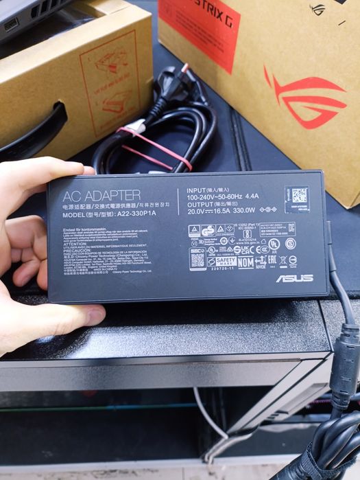 Asus ROG StrixG16 4080