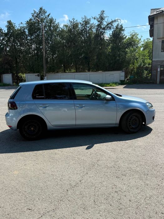 VOLKSWAGEN Golf 2010 — imagine 3