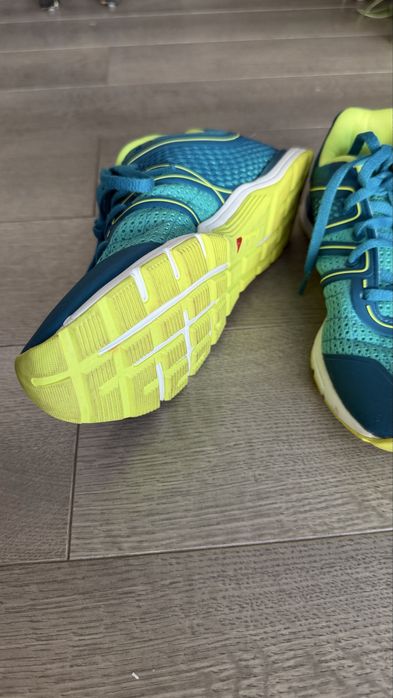 Кроссовки женские Reebok