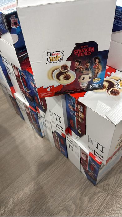 Киндер Осд очень странные дела