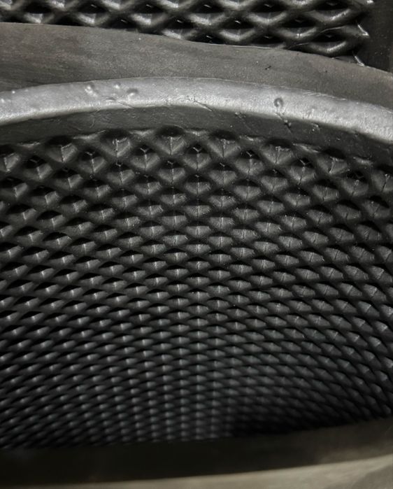 Продаються оптом листы для авто поликов