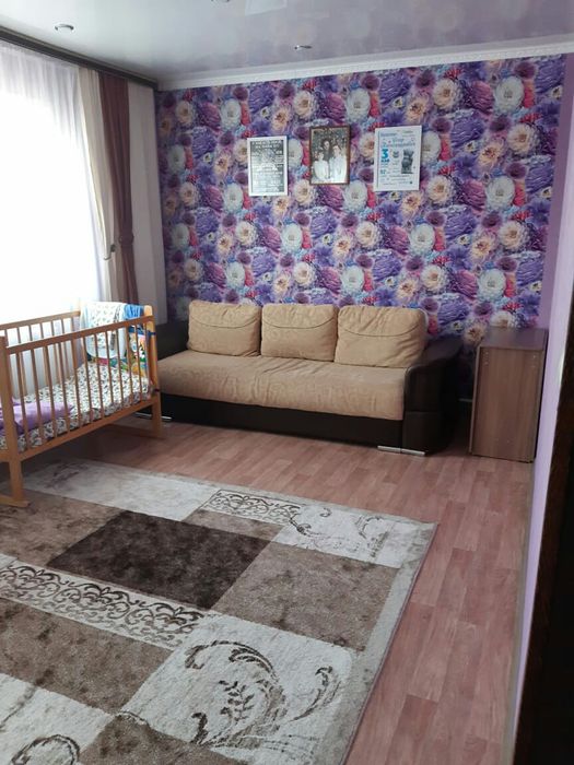Продам коттедж в районе молокозавод  со свежим ремонтом , частично меб