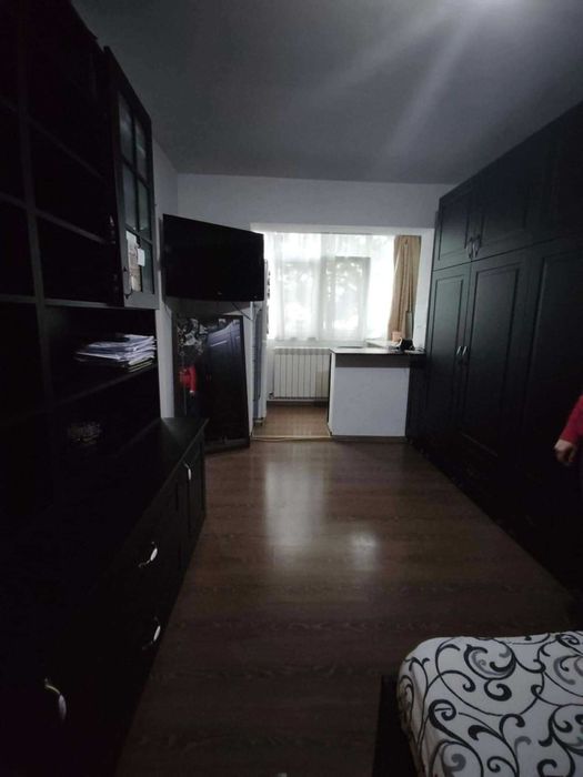 garsoniera de inchiriat pe termen lung sau regim hotelier