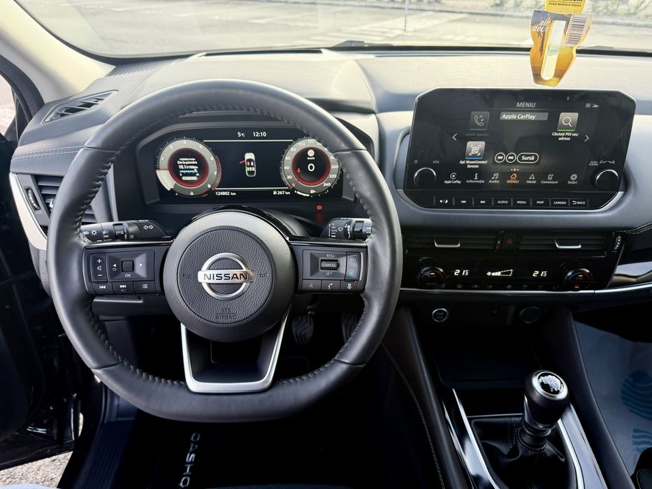 Nissan Qashqai J12 1.3 MHEV|Panoramic|Revizie ulei filtre si placute|