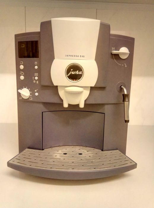 Espresor cafea automat Jura Impressa E40