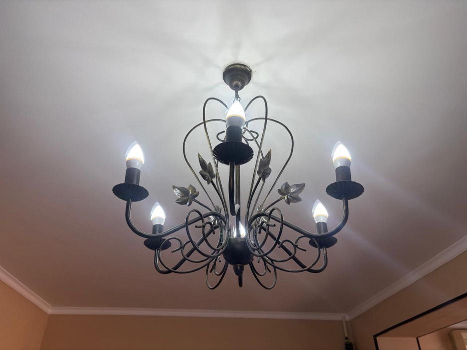 Люстра потолочная