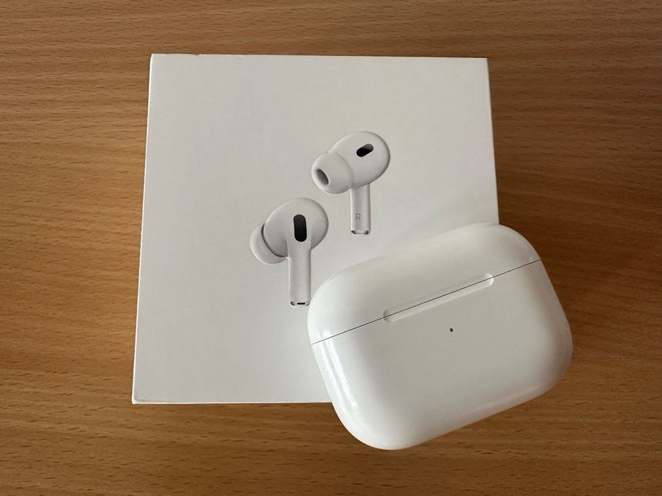 Оригинални Apple AirPods Pro (2nd Gen, USB-C)