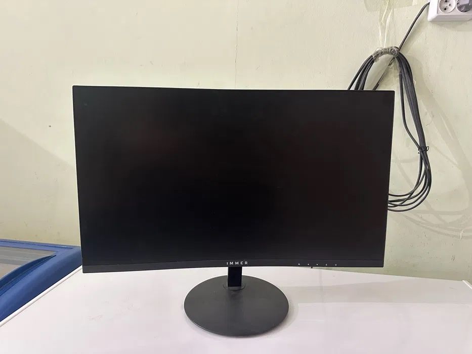 Immer 27”Curved Led Monitor