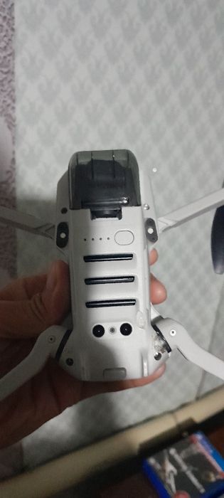 Продам дрон dji mini 2 fly combo
