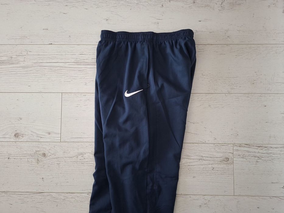 Nike- Ориг. Тънко долнище