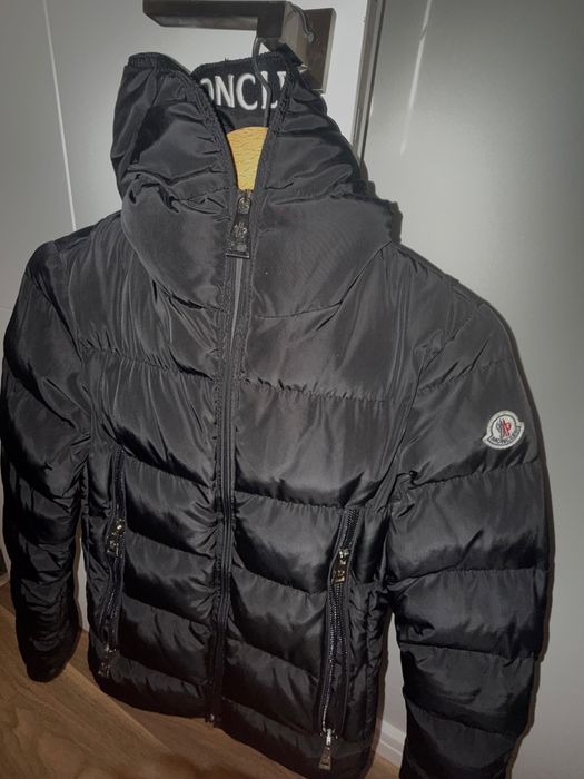 дамско яке Moncler