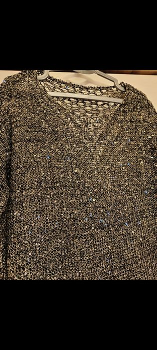 Скидка Свитера листайте карусель