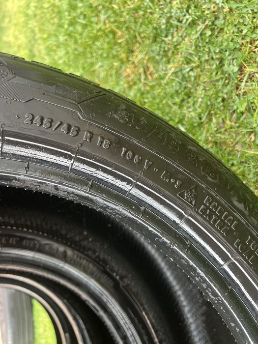 Cauciucuri iarnă 245 45 18