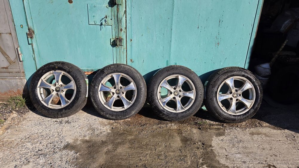 Продам шины с дисками