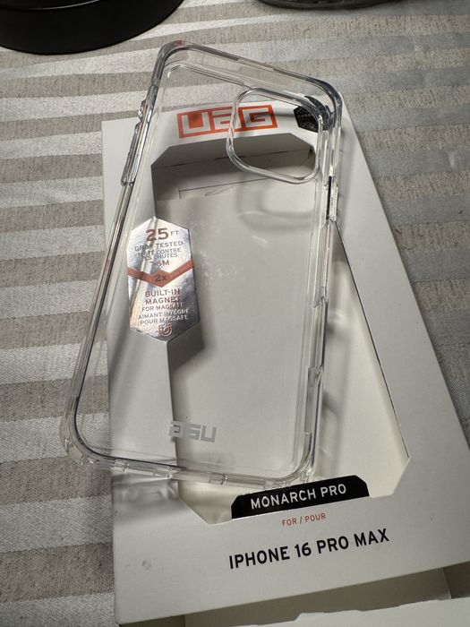 Vand husa UAG pt iphone