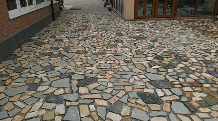 Pavaj din piatra naturala