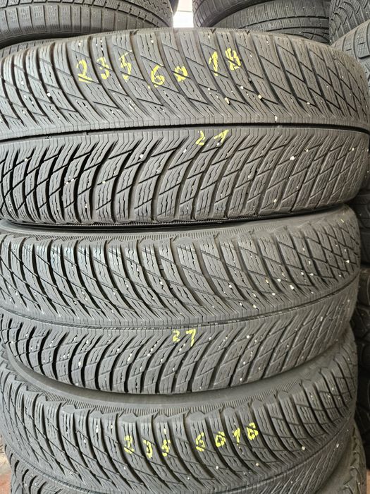 Гуми 235/60/18 дот21