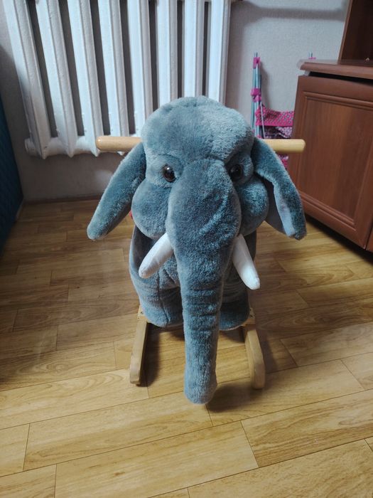 Продам слоник качалку