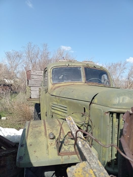 Продам зил 157 бортавой