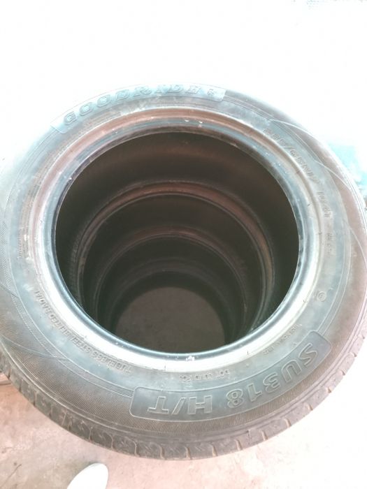 Vând jante sI anvelope