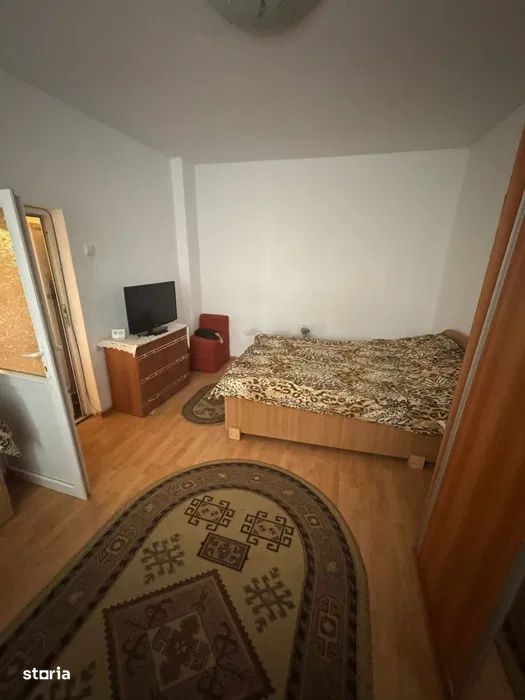 Casa 2 camere ,deschidere stradala , potential comercial ultracentral