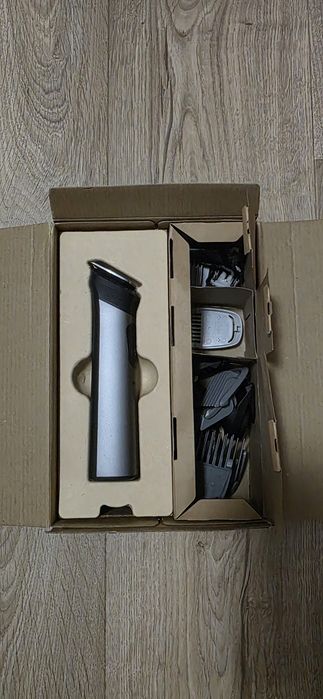 Машинка за бръснене/подстригване Philips
