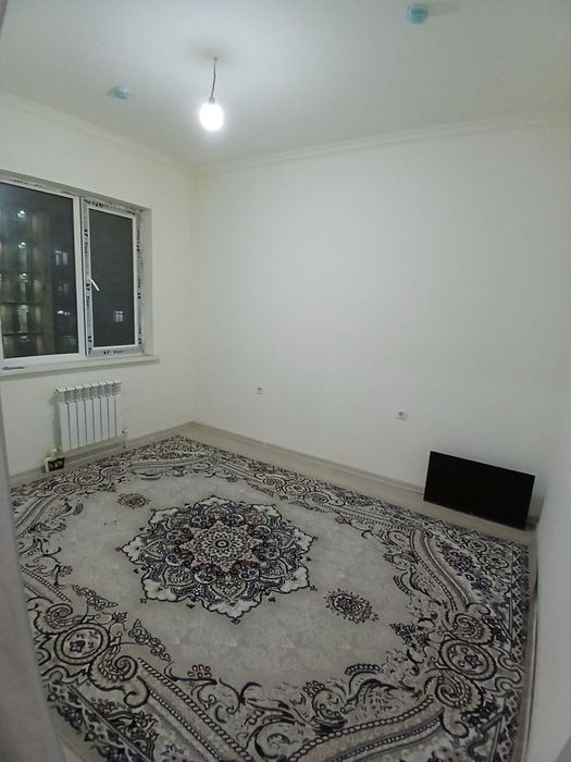 Yashnabod olmos maxallada sotiladigon