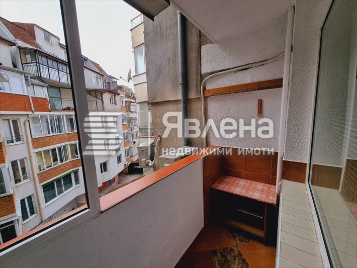 Дава се под наем Тристаен апартамент в Варна, Лятно кино Тракия - 85 кв.м за 525 € - Снимка #11