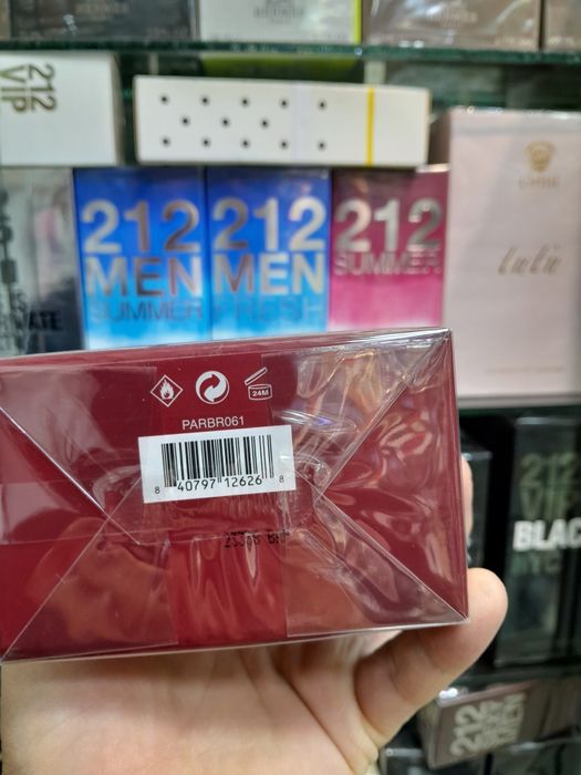 Original jenski Banana Republic DARK CHERRY&AMBER Edp (75)ml