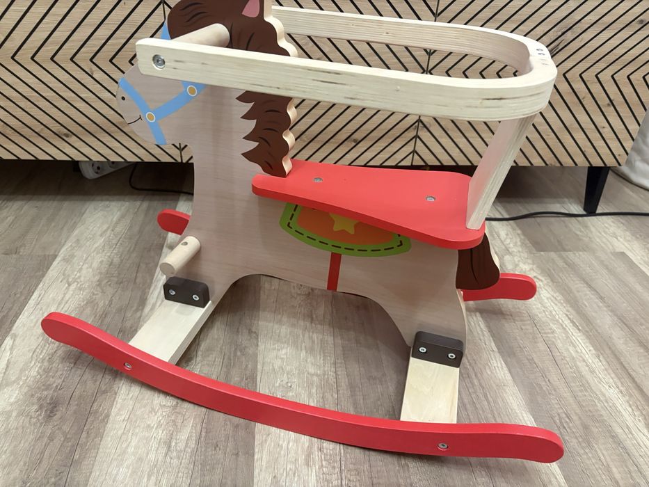 Дървена люлка конче кон