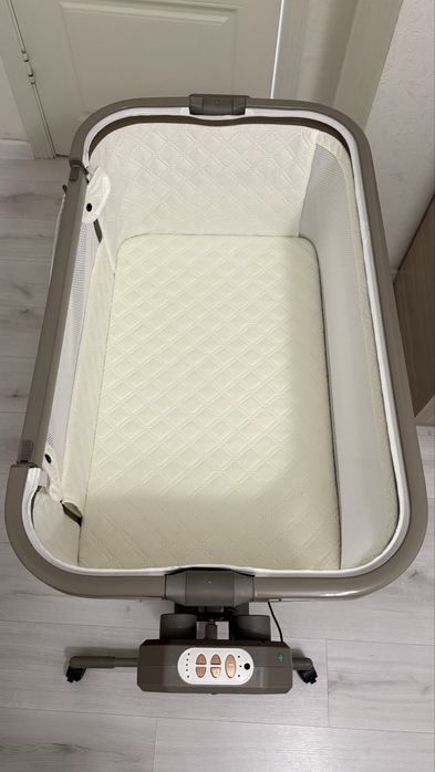 Приставная электронная люлька Kidilo