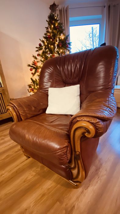 Canapea extensibila din piele