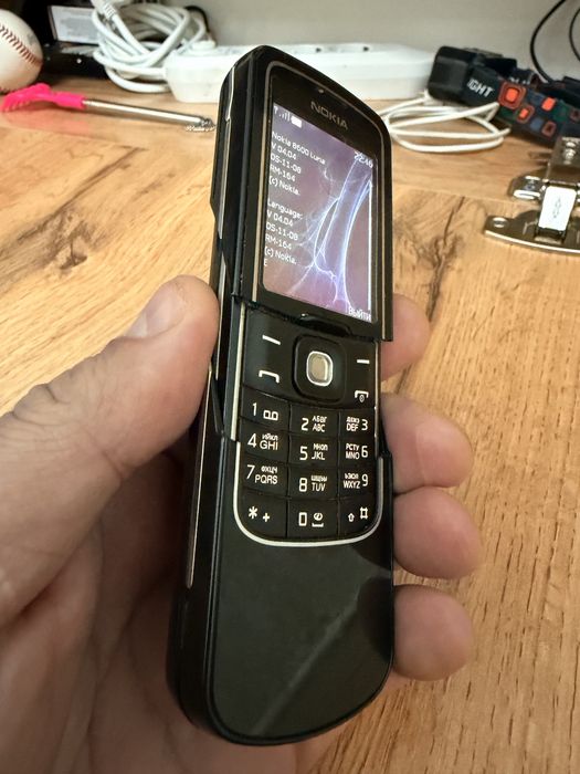 Продам Nokia 8600 luna